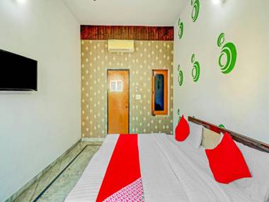 OYO 73753 Hotel Park View