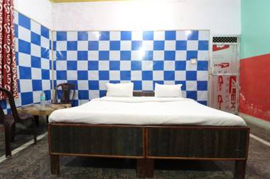 OYO 82462 JSB Red Villa