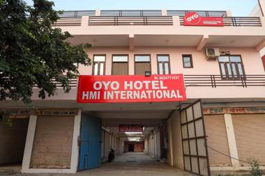 OYO 83457 Hotel Hmi International