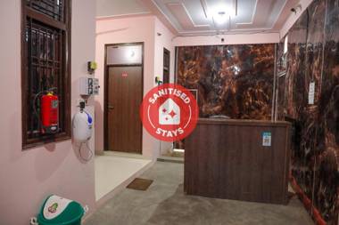 OYO 83457 Hotel Hmi International