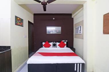 OYO 84266 Mahaveer Residency