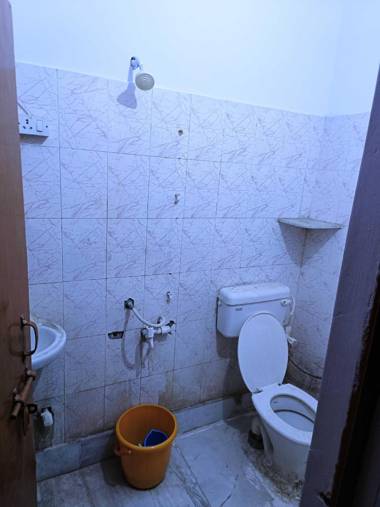 OYO 90579 Hotel Geetanjali