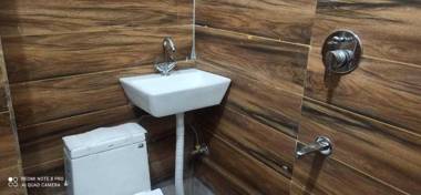 OYO 90052 Hotel Lord Krishna