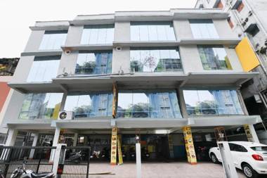 SPOT ON 74344 Vedanta Hotel