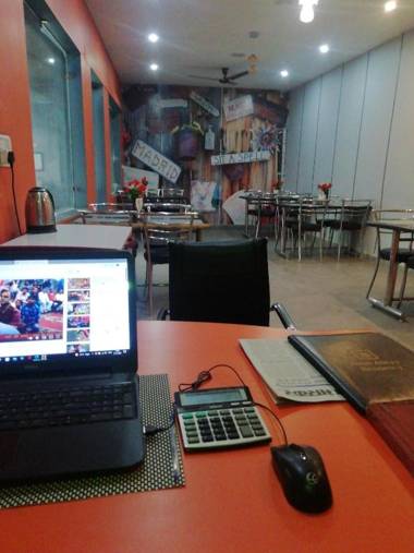 POP 84909 Hotel Aditya Residency