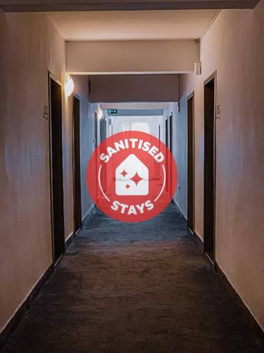 OYO 90986 Jatin Hotel And Restaurant