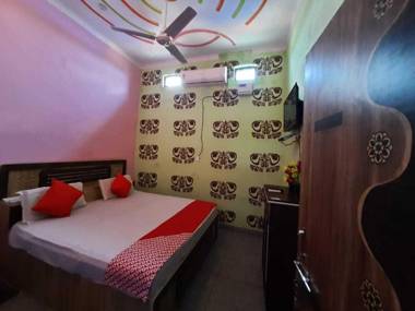 OYO 91327 Grand Plaza Hotel