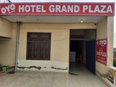OYO 91327 Grand Plaza Hotel