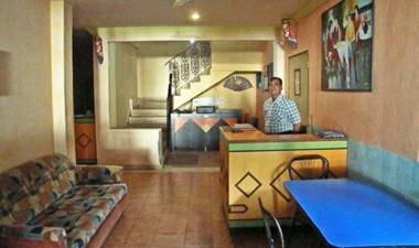 SEAWOODS BEACH HOTEL