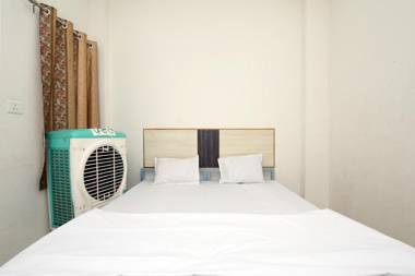 SPOT ON 41197 Gurukripa Guest House