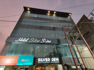 Hotel Silver Shine
