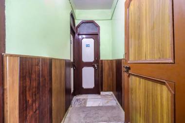 SPOT ON 66925 Hotel Prince