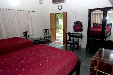 Sharad Baug homestay