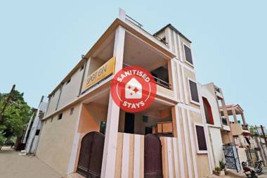 SPOT ON 37467 Shivram Hotel