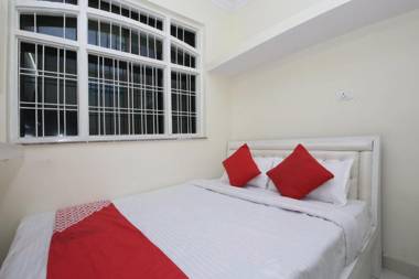 OYO 41159 Hotel Royal Inn