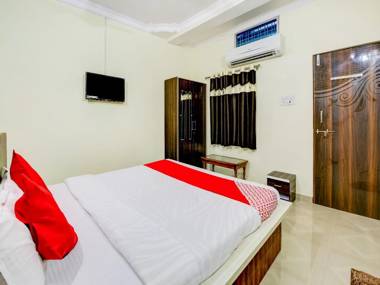 OYO 71936 Hotel Badri Inn & Yatri Niwas