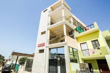 SPOT ON 79237 Hotel Sai Sadan