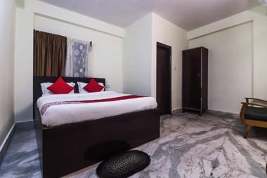 OYO Flagship 17411 Guardian Residency