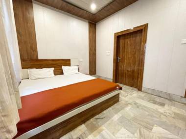 OYO 90063 Bishnoi Hotel