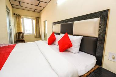 OYO 24525 Hotel Country Lodge