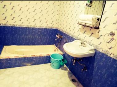 Pause dwelling Palace