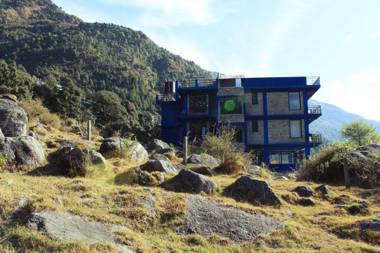 Shalom Backpackers Dharamkot McLeodganj