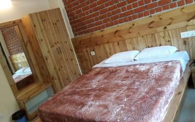 White Water Inn McLeodganj