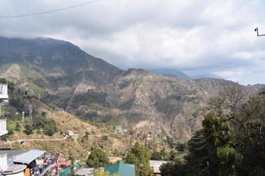 Hotel Himalayan Paradise