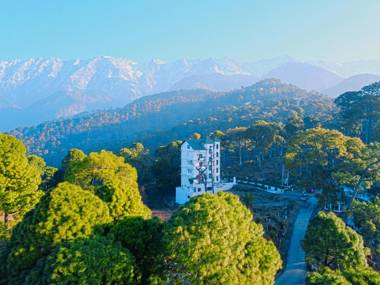Hotel Sahebs Castle McLeodganj