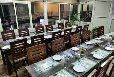 Hotel Satovari Pride