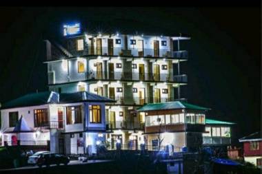 Hotel Satovari Pride