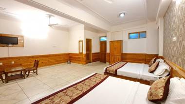 Hotel Chand Himalayan Brothers