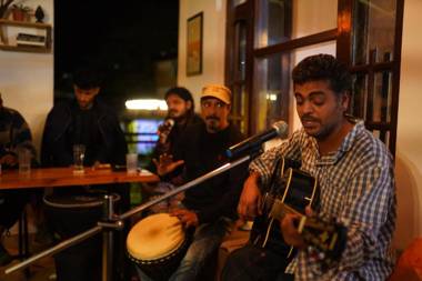 Young Monk Hostel & Cafe Dharamkot