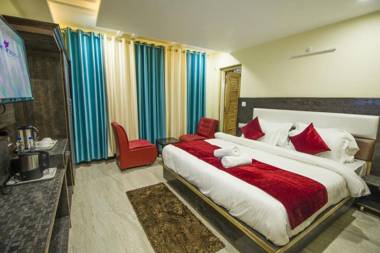marina group of hotels naddi