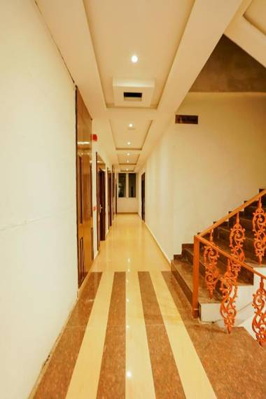 Grand Him Queen Hot And Cold AC Centralized