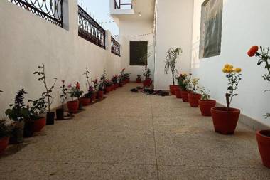 Sunrise bed & breakfast