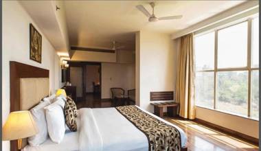Hotel Legend Sarovar Portico Baddi