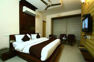 hotel maharani regency