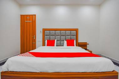 OYO 74940 Hotel Rest Inn