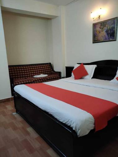 OYO 90834 Hotel New Kingston