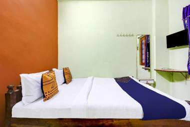 SPOT ON 75785 Hotel Star Inn