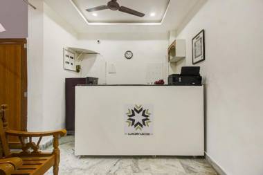 SPOT ON 75785 Hotel Star Inn