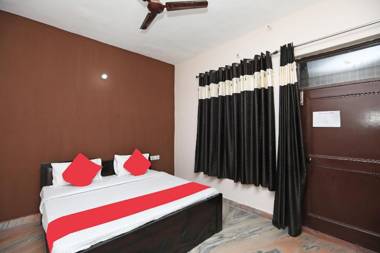 OYO 40997 Nh Midway Guest House