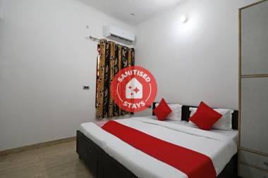 OYO 40256 Sunshine Punjabi Dhaba