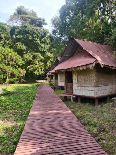 The Flying Elephant Resort-Havelock Island
