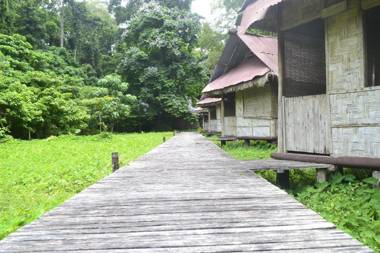 The Flying Elephant Resort-Havelock Island