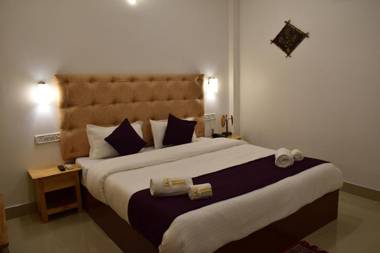 Sundaze Beach Resort