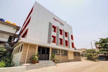 OYO 36742 Kunal Palace