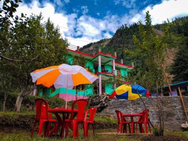 Divya Apple garden guest house