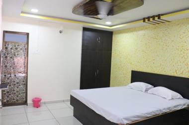 GURUGANESH HOMESTAY